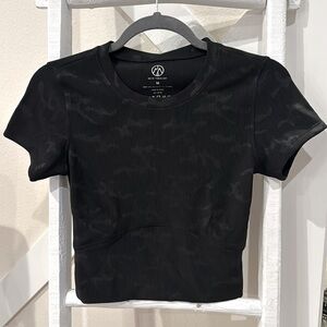 NWT Crop Top Workout Top